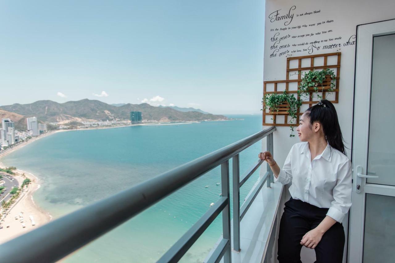 Beach Front Oceanous Apartment Nha Trang Luaran gambar